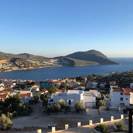 Muhtesem Manzarali Daire